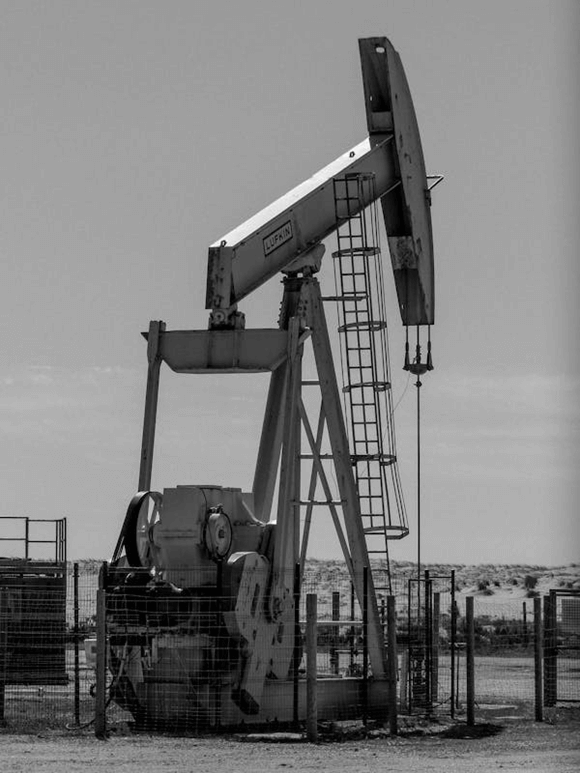 Bomba de extração de petróleo (cavalo mecânico)